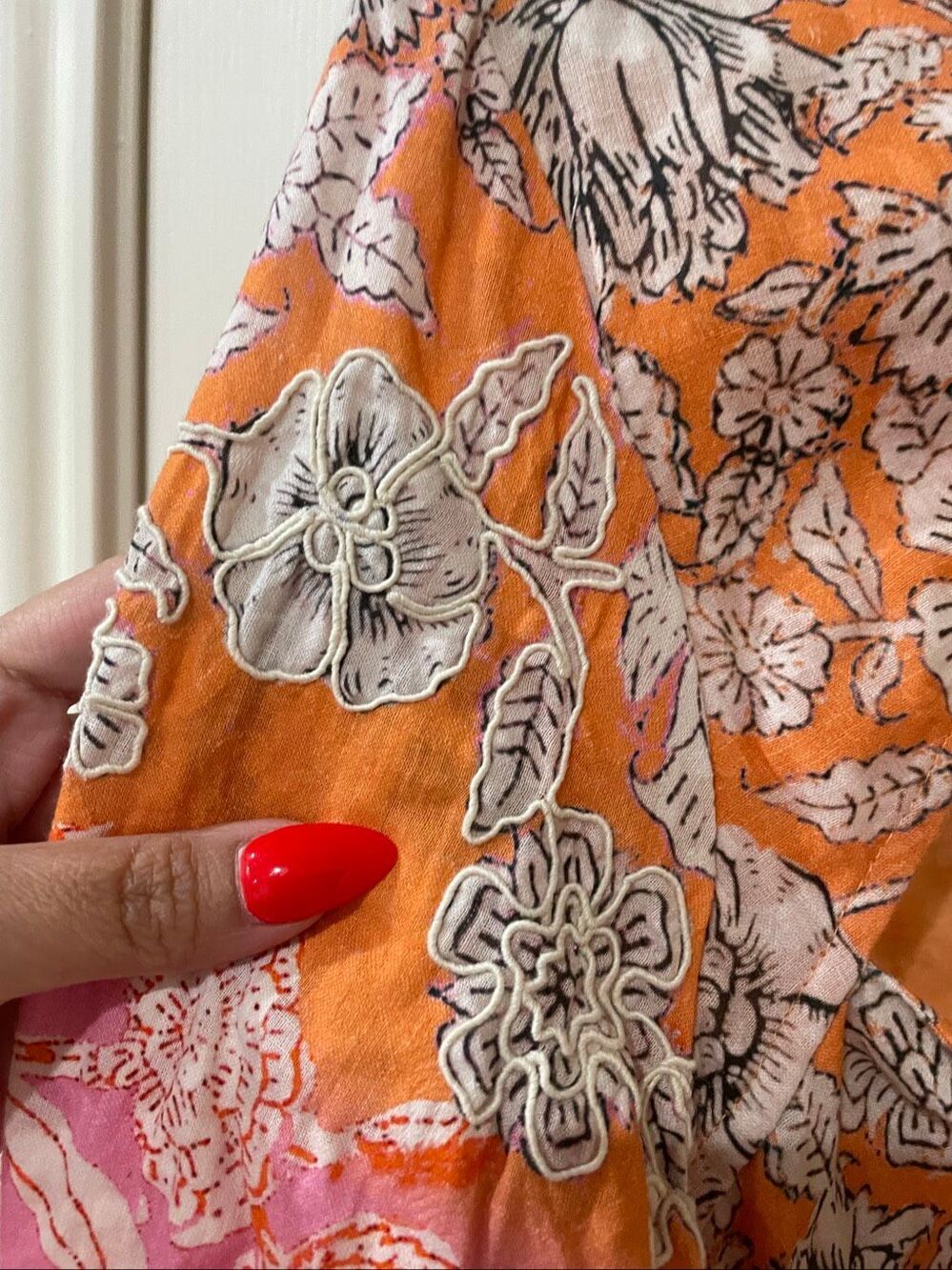 Hemant & Nandita Sidra Embroidered mini dress pink and orange floral print large - Picture 6 of 7